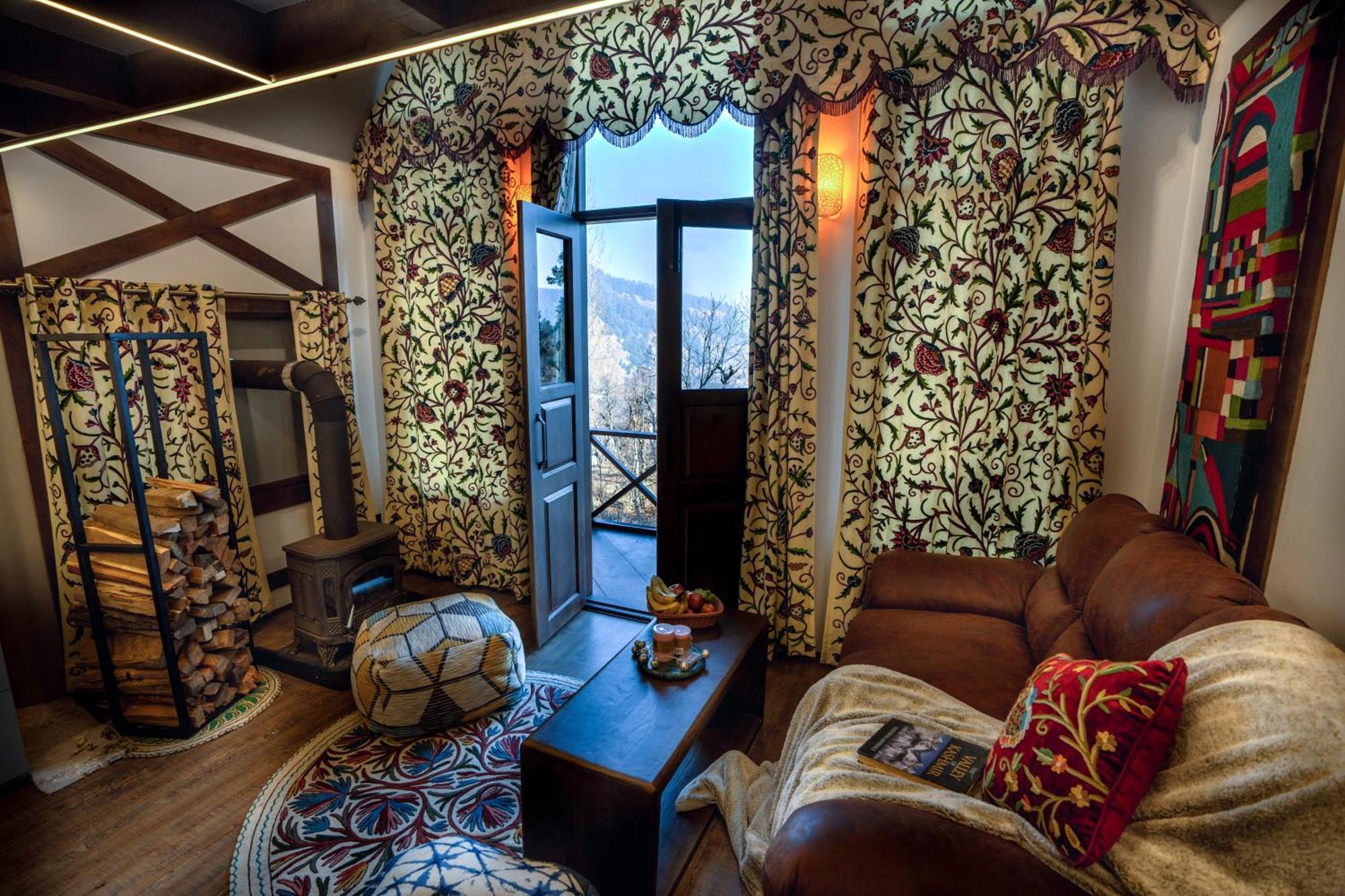 Solomons Gray Villa Tangmarg Kültér fotó